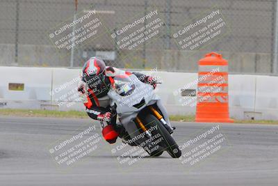 media/Oct-15-2022-Fastrack Riders (Sat) [[9a18b22502]]/Level2/Turn 9 1130am/